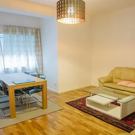 The Concierge - Santa Isabel Apartment Porto